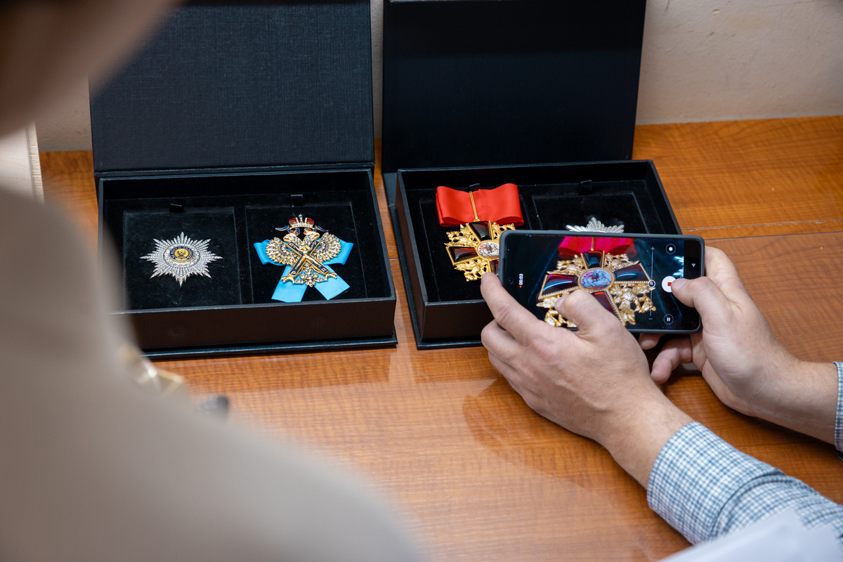 Предметы, отправленные на экспертизу / Магаданский областной краеведческий музей