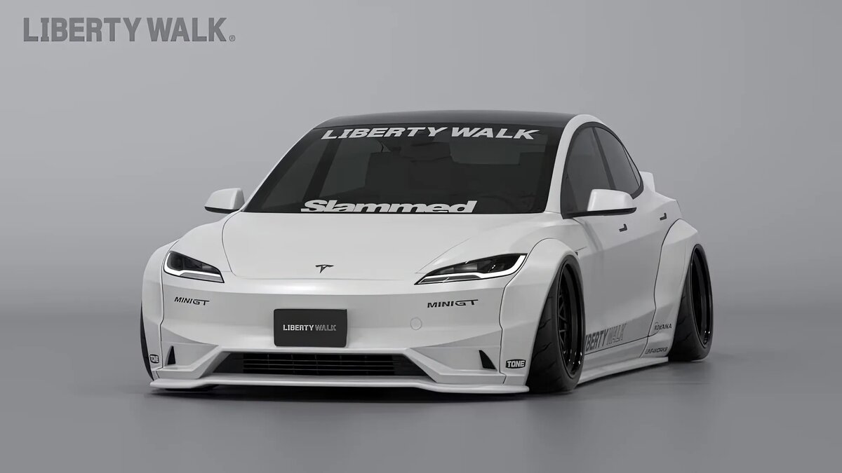 ©Liberty Walk ©Tesla