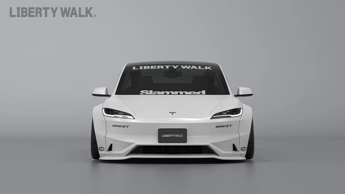 ©Liberty Walk ©Tesla