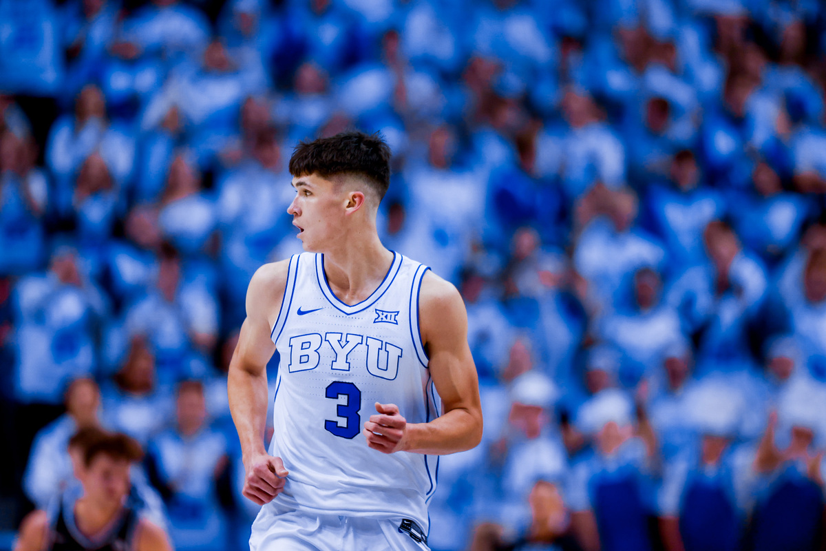 Егор Демин дебютировал за Cougars