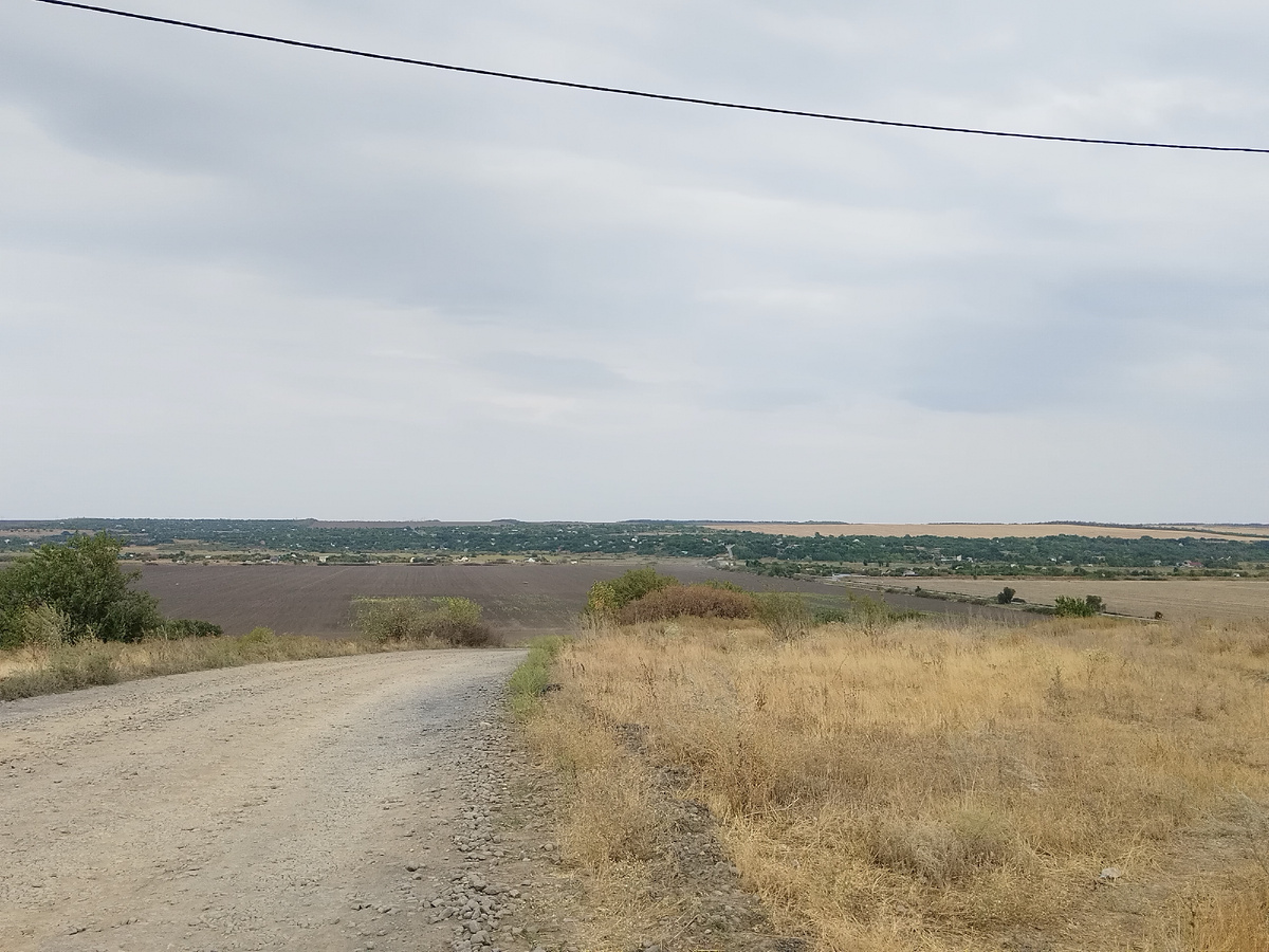 Вид с первого холма на пойму реки. Отправная точка п. Возрождëнный.