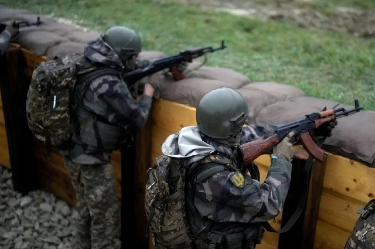    Украинские солдаты.