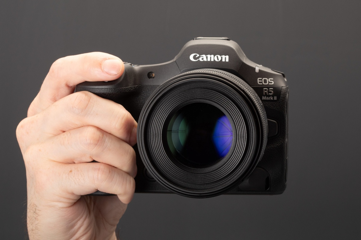    Новый Canon компактный и классический в плане дизайна / Фото: dpreview.com