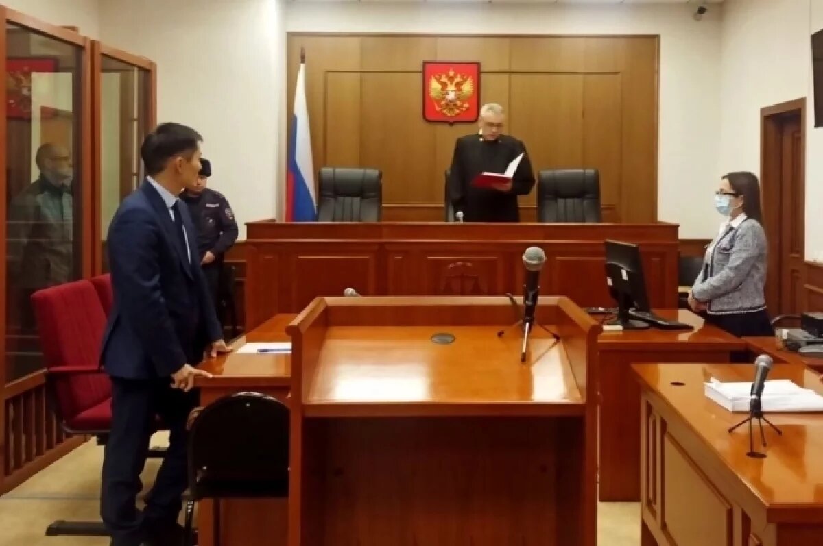    Екатеринбуржца отправили в колонию за «взрослые игры» с дочерью и соседкой