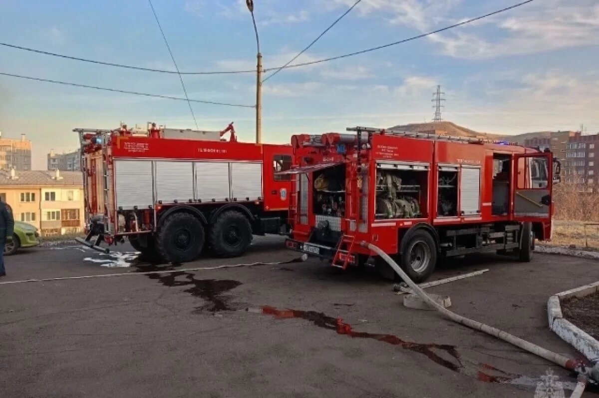    В Красноярске двое мужчин погибли из-за непотушенной сигареты