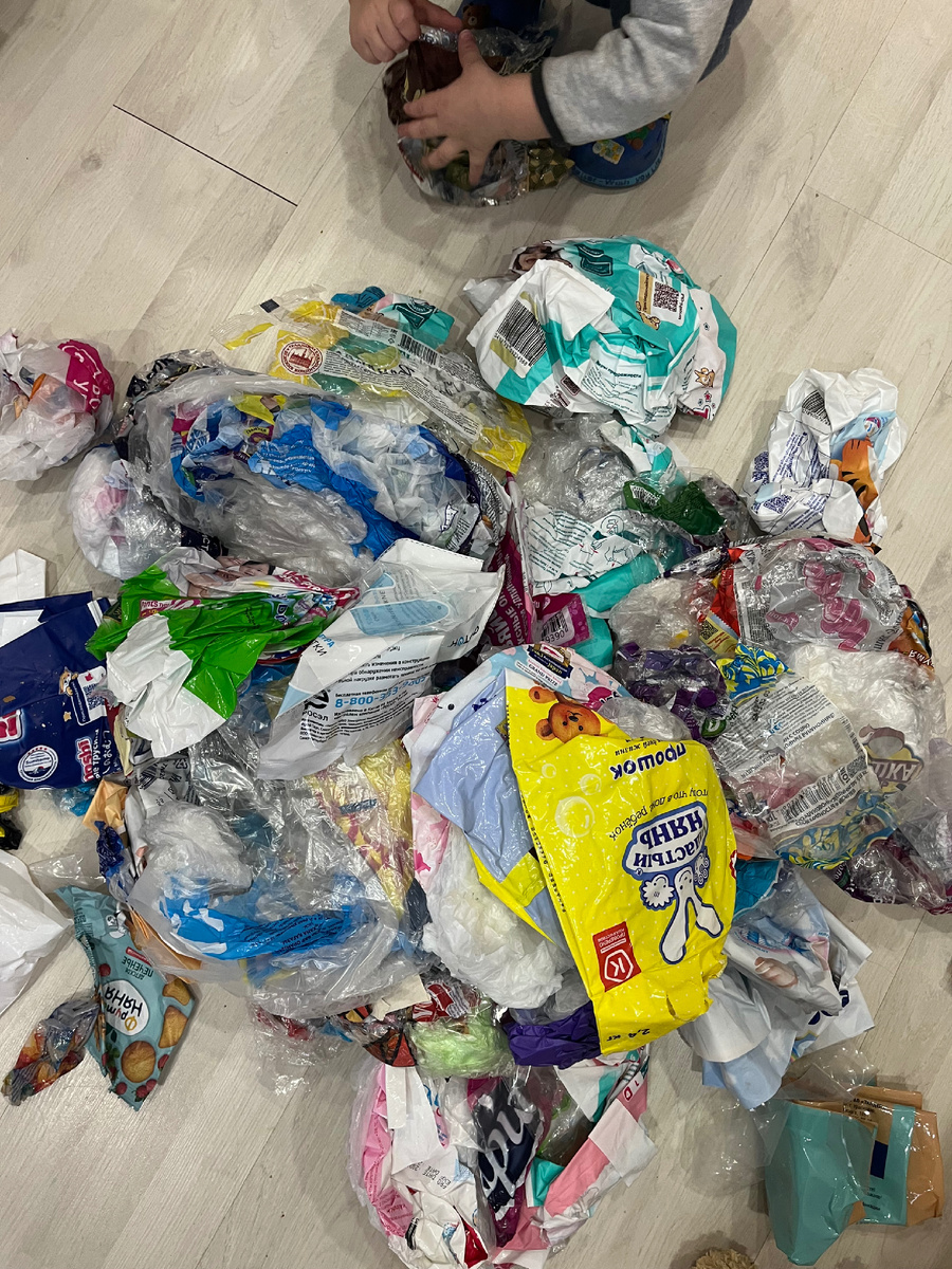 Малыш тоже сортирует ❤️