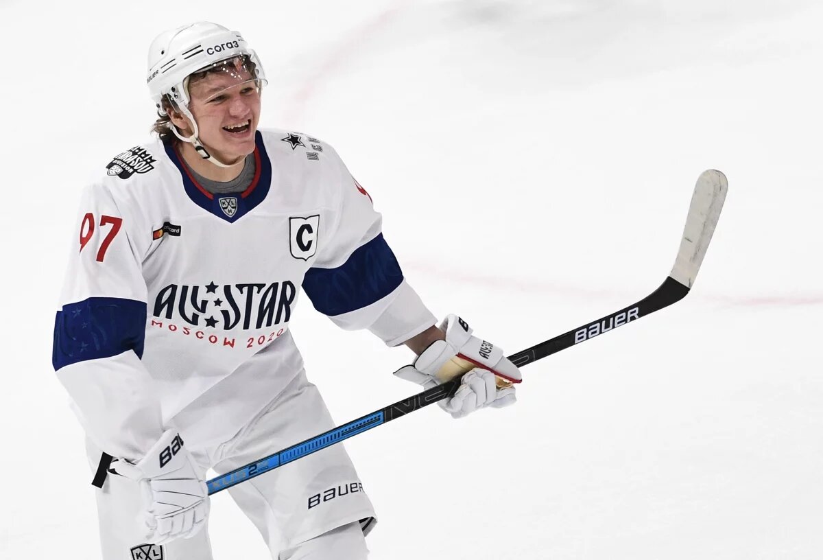    Россиянину Капризову разбили лицо в матче чемпионата НХЛ