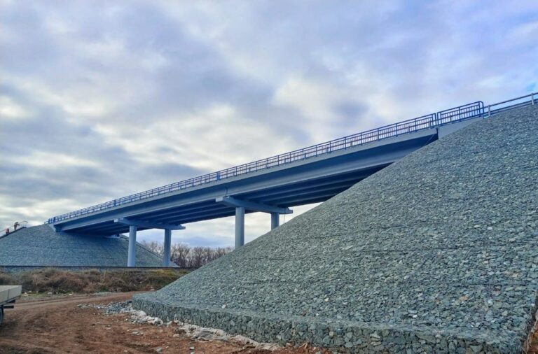    В Новосергиевском районе завершается ремонт путепровода Белов Михаил Александрович