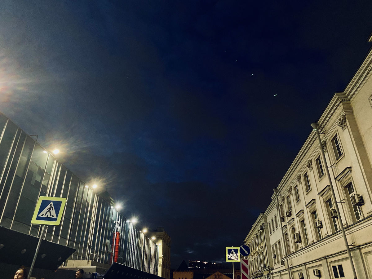 Маленькая шалость. Но никто же не догадаеться. Верно?