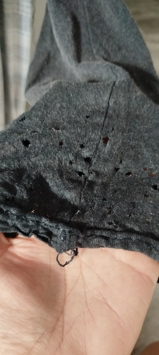 Рукава пижамы в таком состоянии