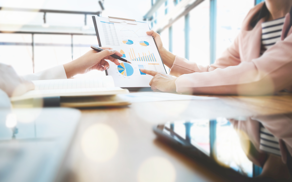 У каждого свое представление о том, что такое "жить по средствам". И все же, есть определенный набор принципов и схем, по поводу которых установилось общее согласие. 