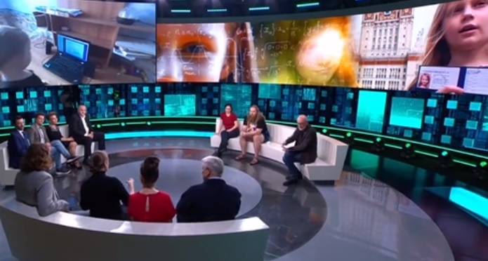  Девять экспертов против семьи Тепляковых на передаче А.Гордона