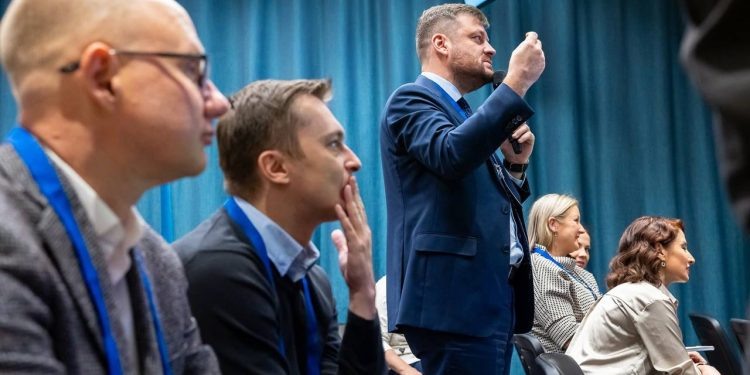    Оргкомитет