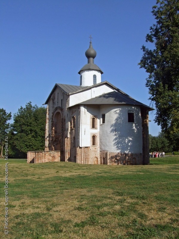 Церковь Параскевы (Пятницы) на Торгу в Новгороде Великом