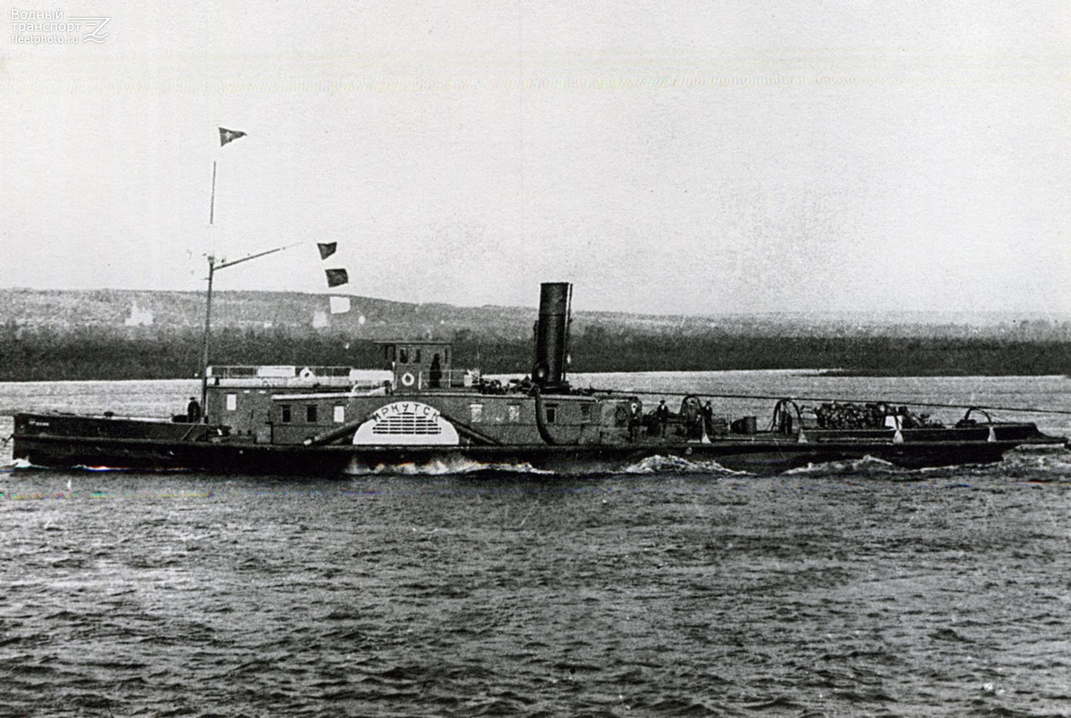 Буксирный пароход «Иркутск». Неизвестный фотограф. XX в. Каталог Государственного исторического музея.