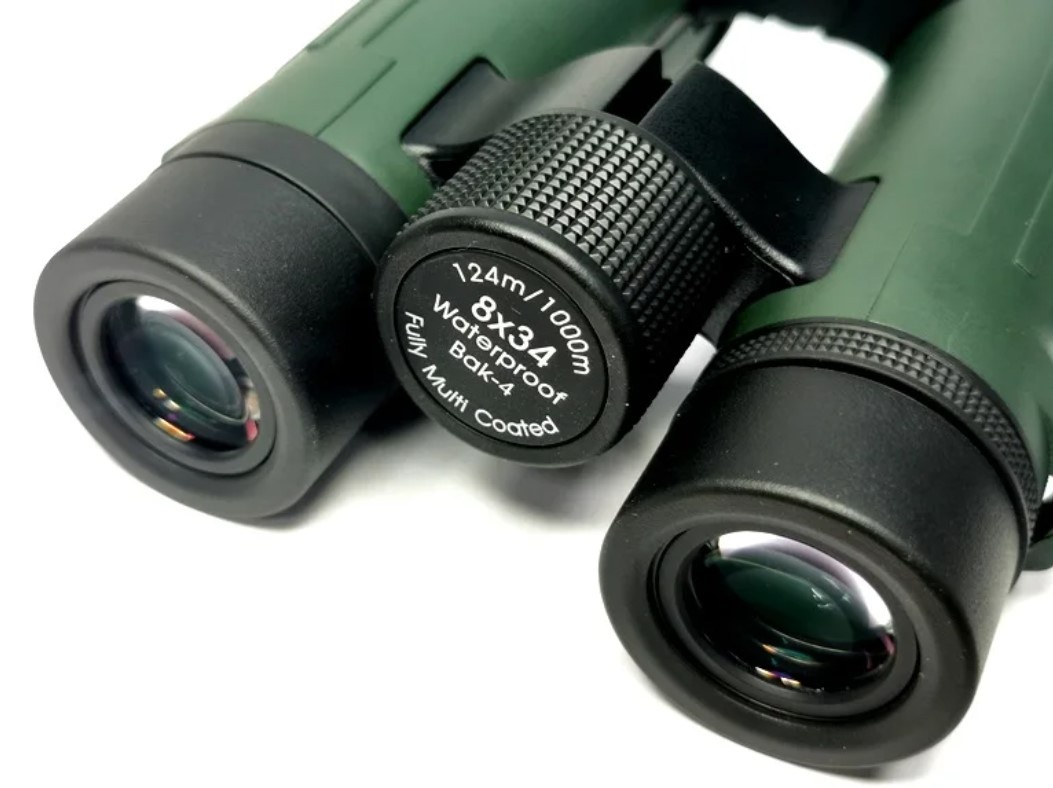 Увеличение и диаметр объектива отображены на корпусе бинокля