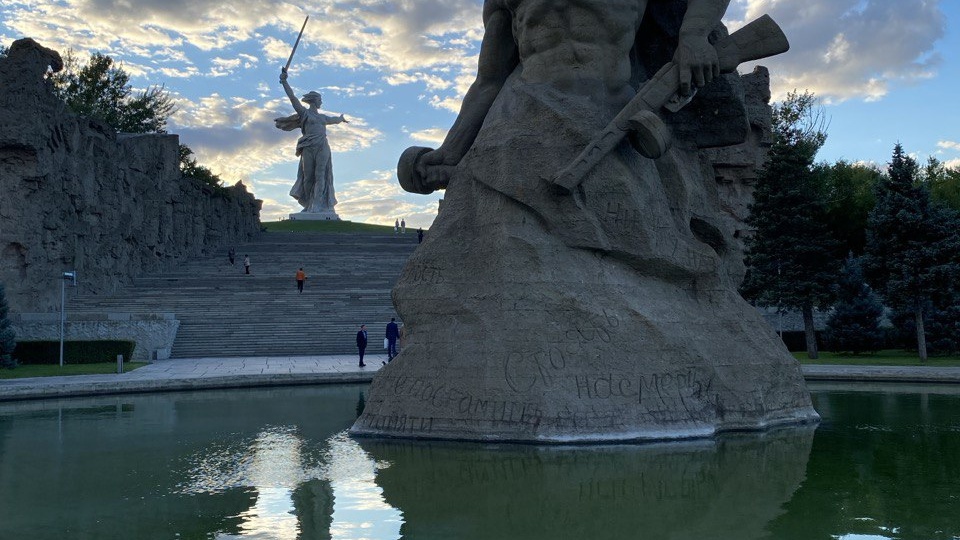 Мамаев Курган – трепетное и великое место памяти