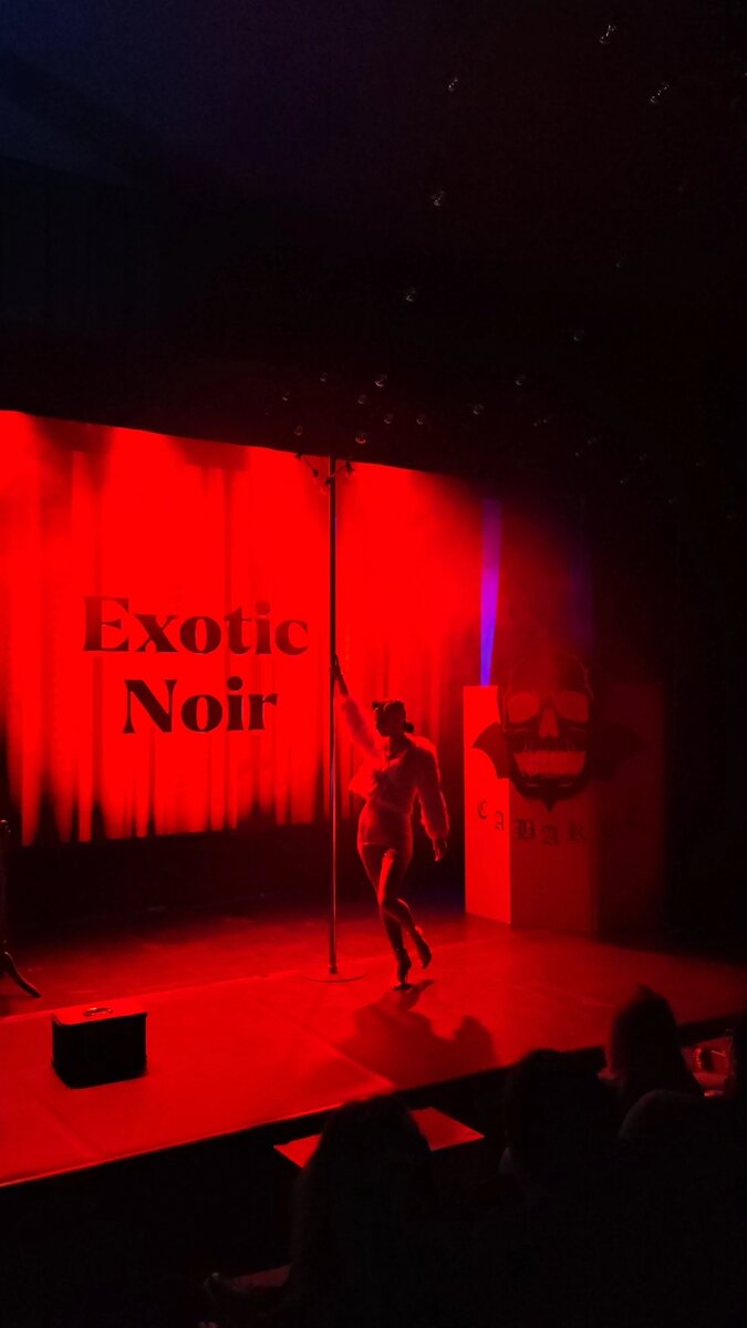 EXOTIC NOIR SHOW