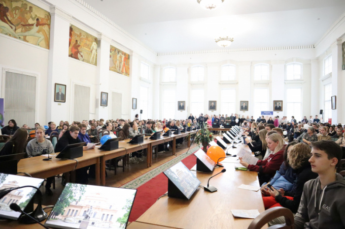 Свыше 550 абитуриентов и гостей стали участниками Дня открытых дверей.
