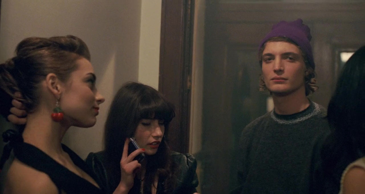 Николя - новенький в городе