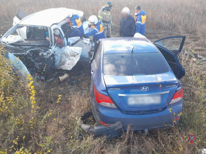    Место ДТП. Фото ГУ МВД России по Волгоградской области