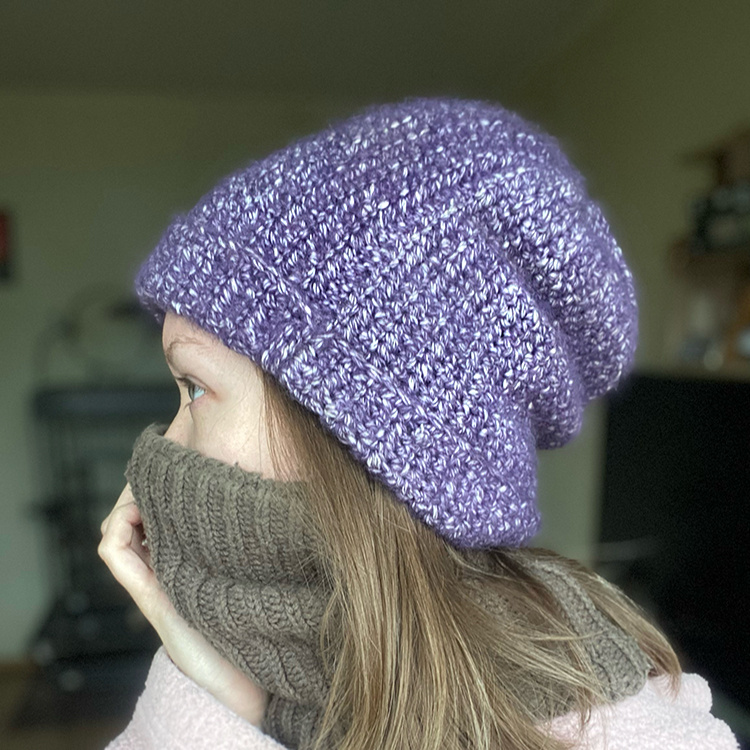 Вот тут видно шов сбоку, потому что я так сфоткалась. Всё по плану!!!