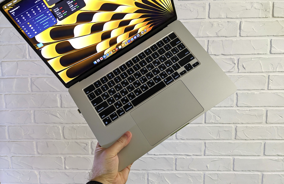    Macbook Air 15