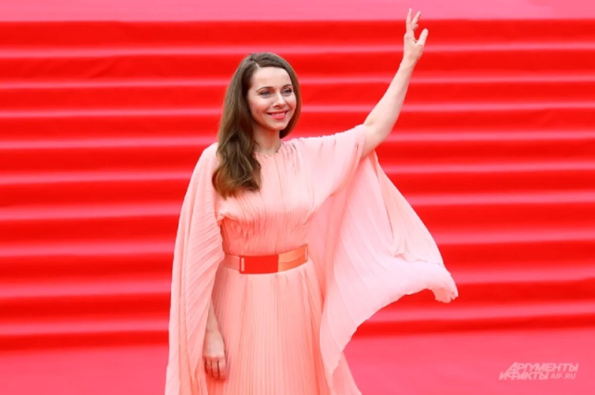    Жители Ноябрьска встретятся с известной актрисой Екатериной Гусевой