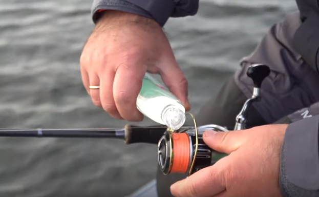 Чем обрабатывать кольца и шнур от обмерзания