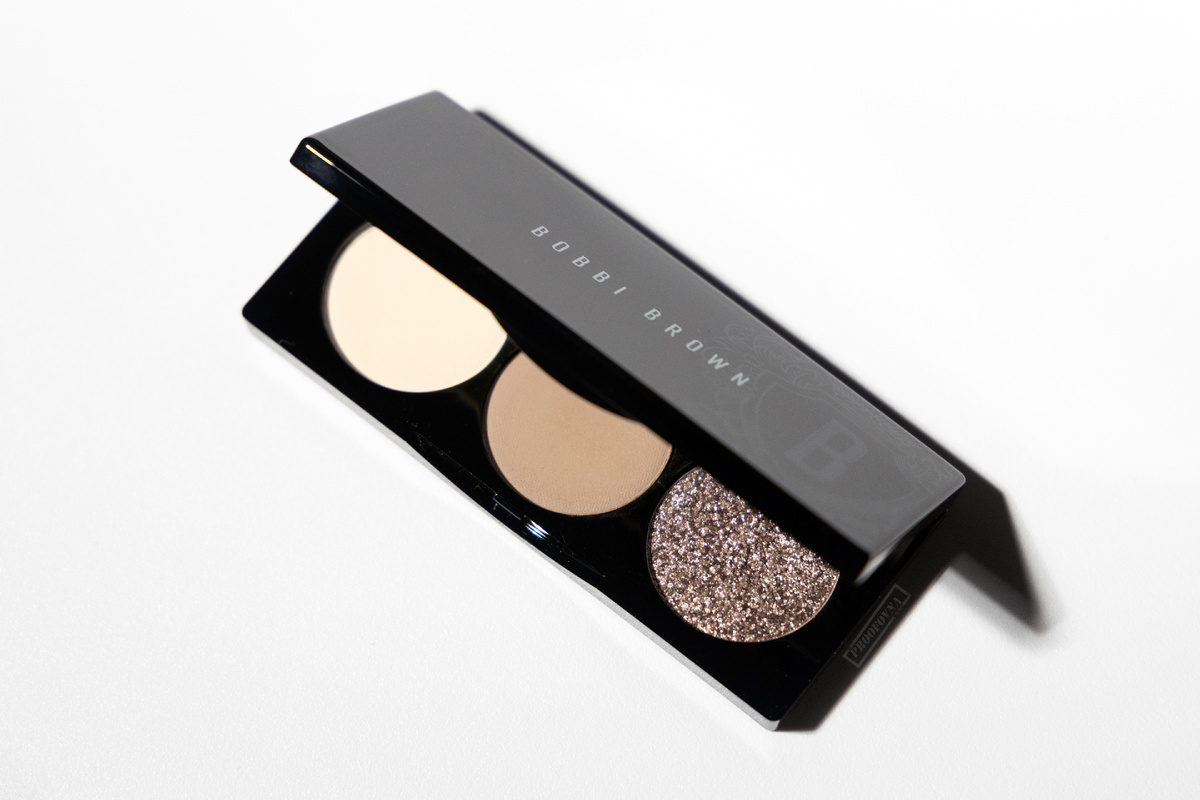Палетка теней для глаз Bobbi Brown Essential Eye Shadow Trios