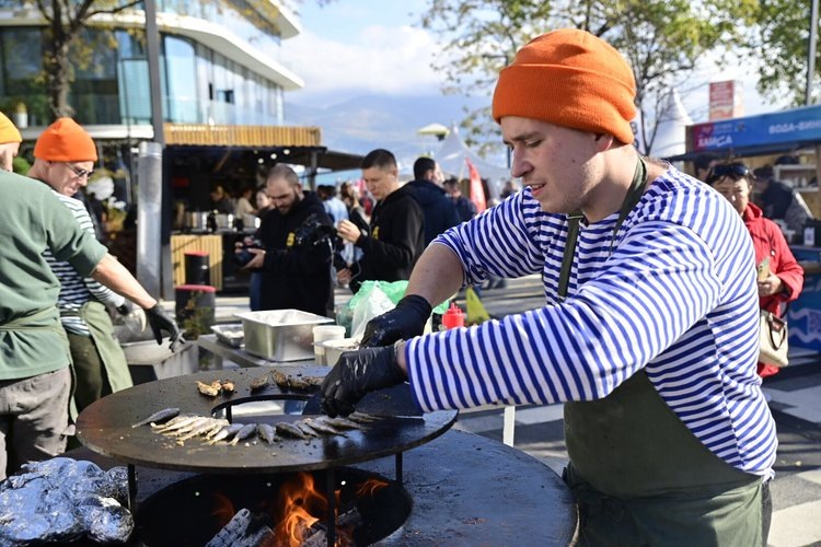    Фестиваль черноморской рыбы «Хамса-Фест» снова впечатлил гостей вкусами блюд