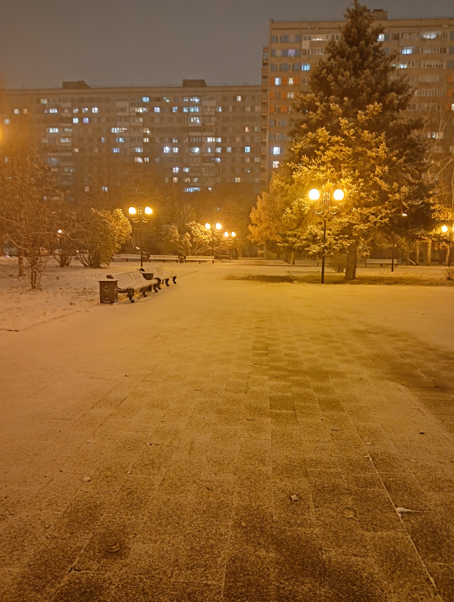 Сквер рядом с домом