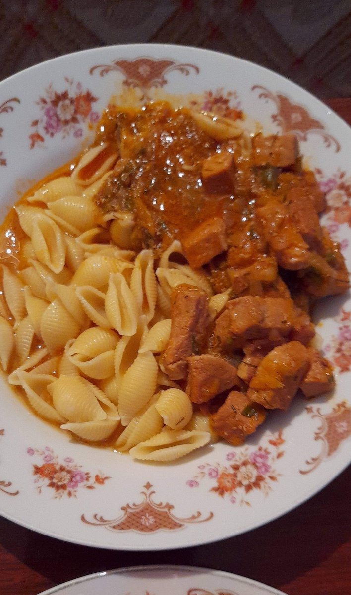 Гуляш из свинины, фото моё