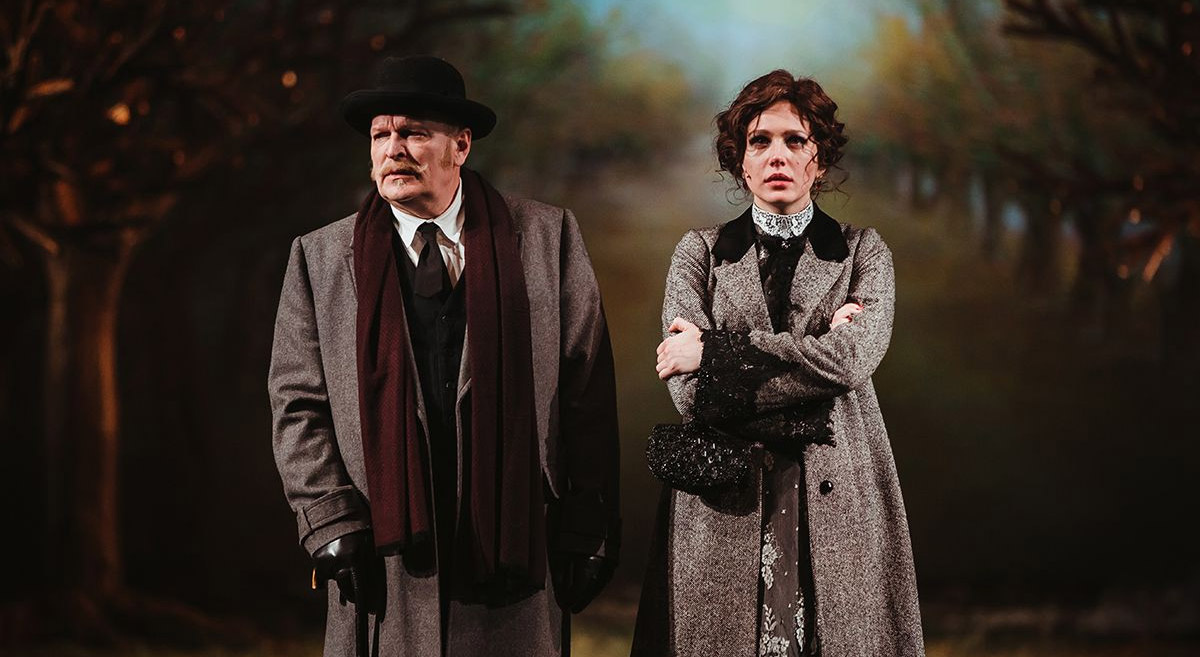    Фото: Спектакль «Вишнёвый сад» в губернском театре