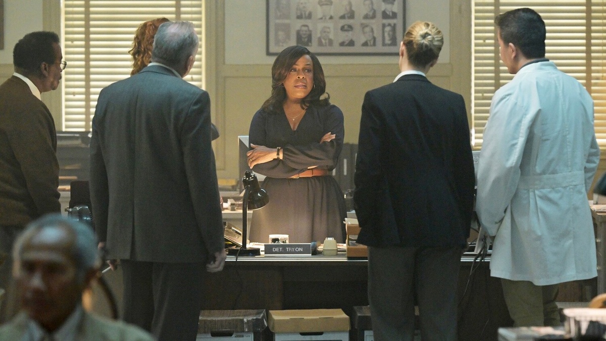 Кадр из сериала "Гротеск"