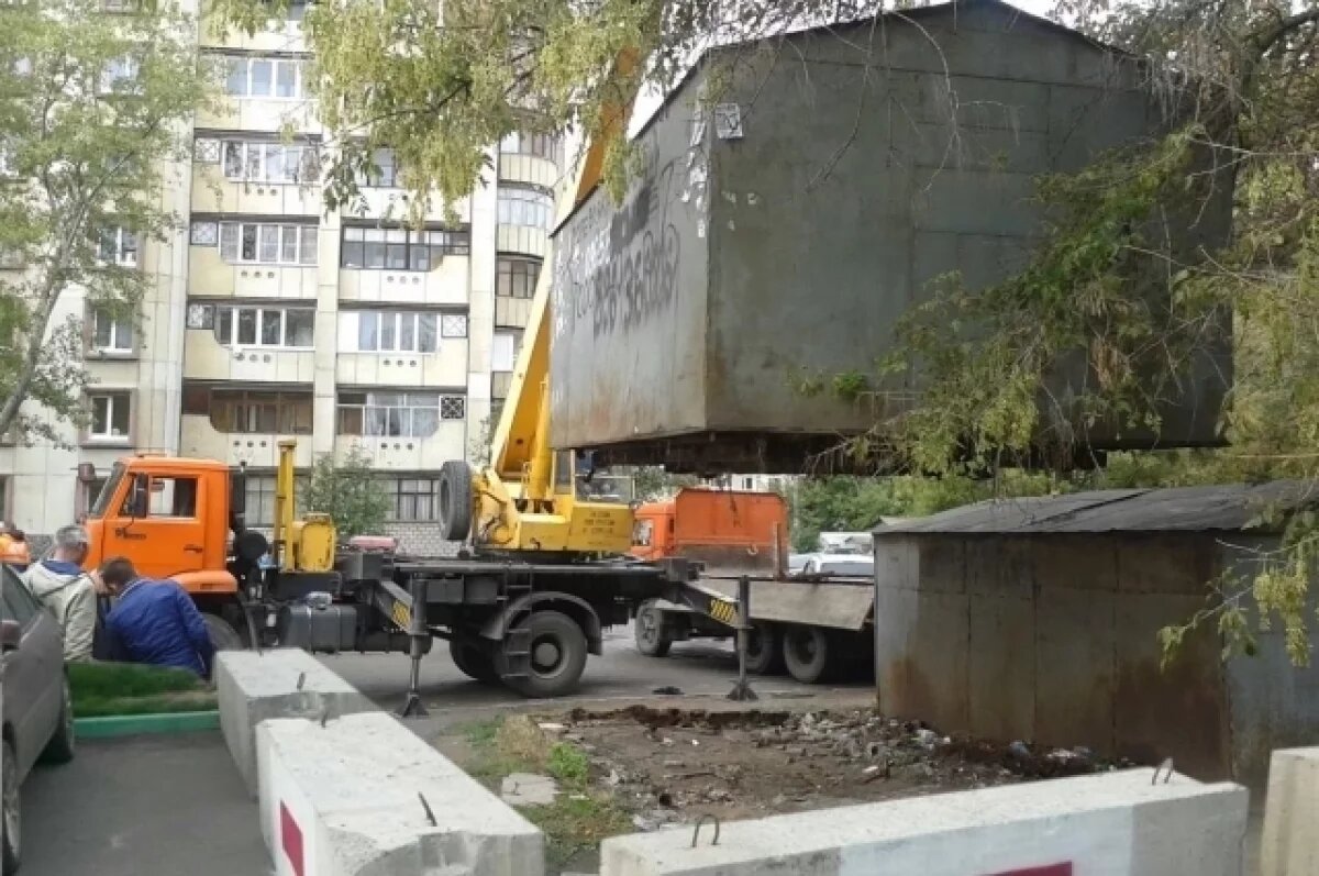    С бульдозером на шлагбаумы!