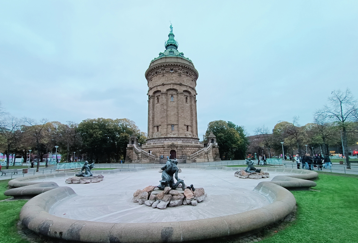 Водонапорная башня. Германия. Mannheim.Фото автора.