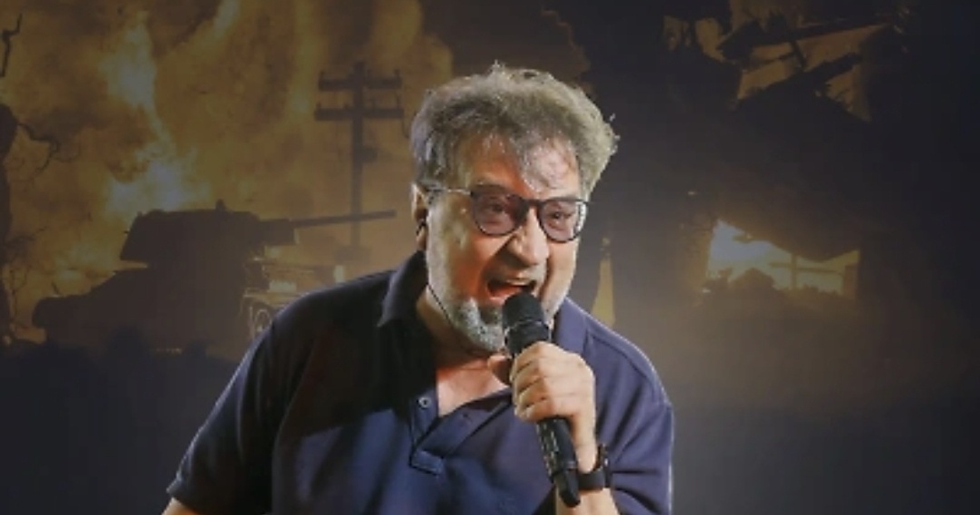 Смотрите-ка, Шевчук и танк. СВО осуждает, стало быть танк - не наш. Из интернета 