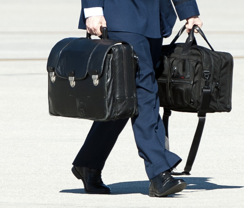    Ядерный чемоданчик США. Фото: David Bro/Globallookpress