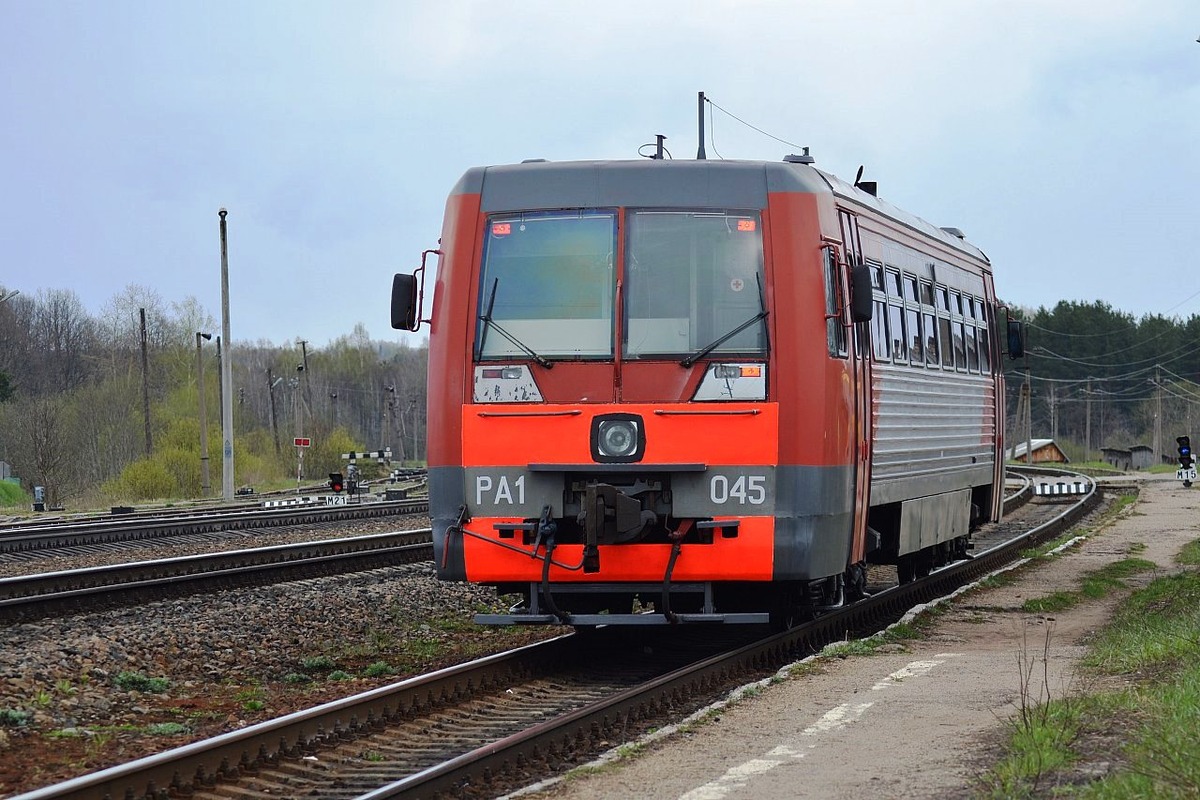 Рельсовый автобус РА1