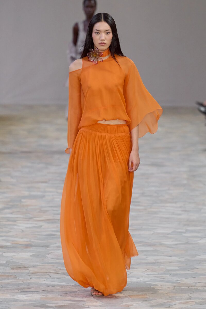 Alberta Ferretti Spring 2025