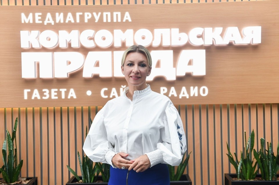    Захарова предложила Зеленскому обсудить с Илоном Маском полет на Марс Иван МАКЕЕВ