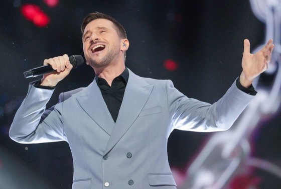    Сергей Лазарев