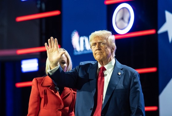    Дональд Трамп