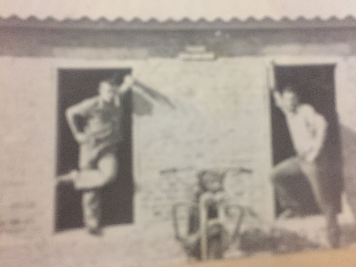 Наилучшая агитация за усердие.Фото подлинное. приношу извинение за качество снимка.