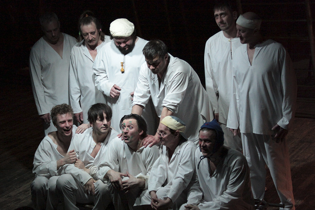 ФОТО С САЙТА ТЕАТРА