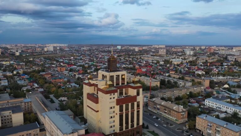    В рамках проекта «Новые Русские. Перезагрузка» вышел документальный фильм про Оренбург Оренбуржье