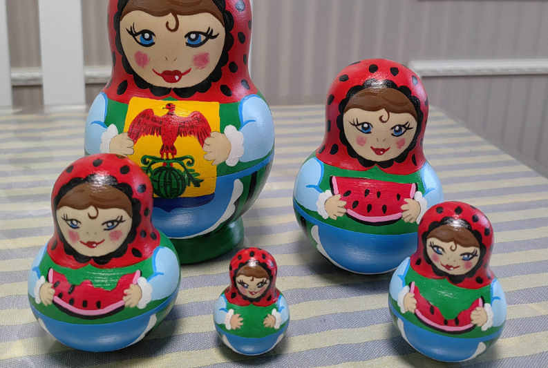    «Арбузные обжорки» на фотоконкурсе сайта «История матрёшки»