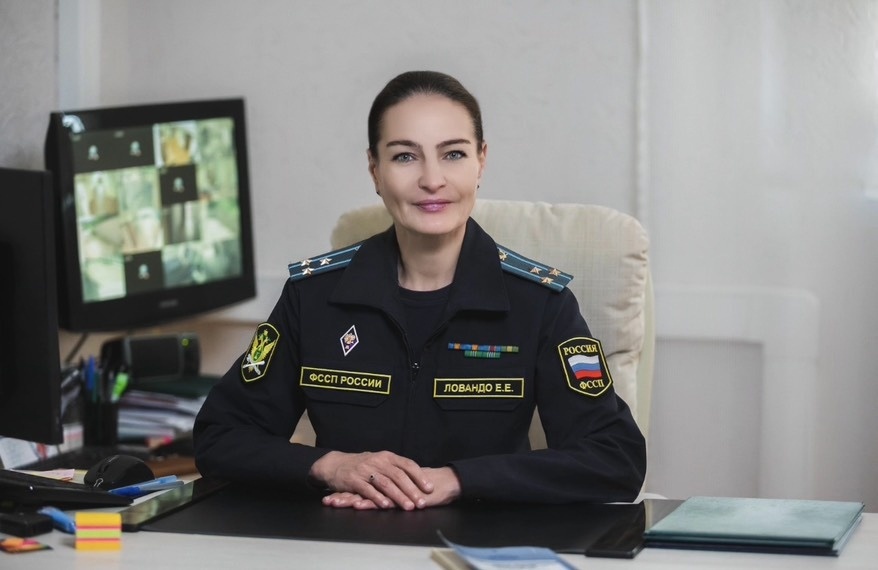    Гаранты исполнения закона