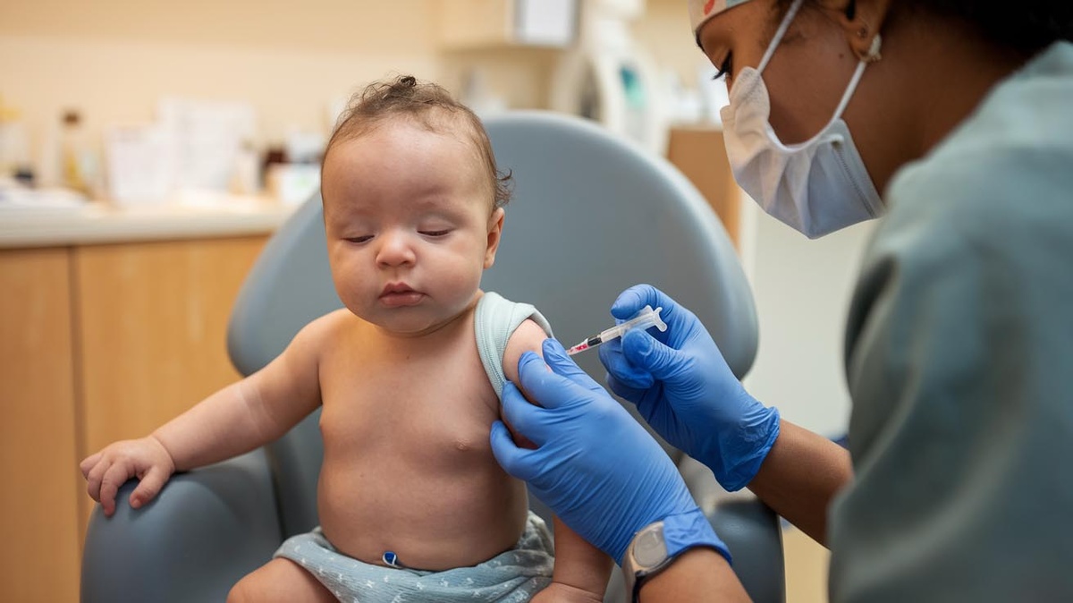    Вакцинация: за и против